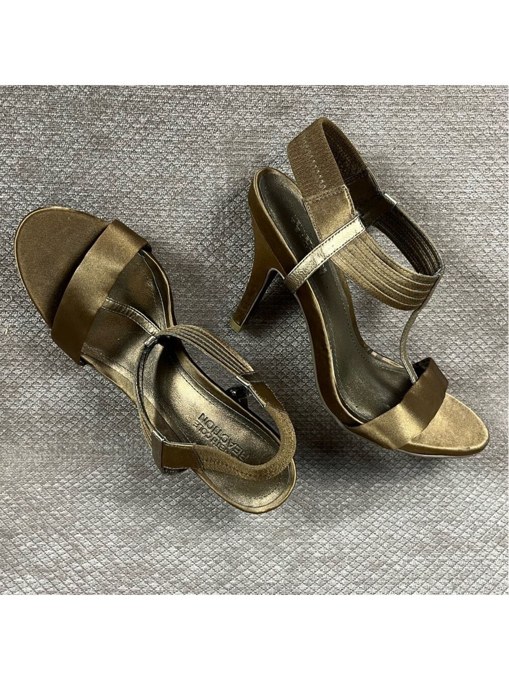 Kenneth Cole Reaction Elegant Gold Strappy Heels size 8 EUC